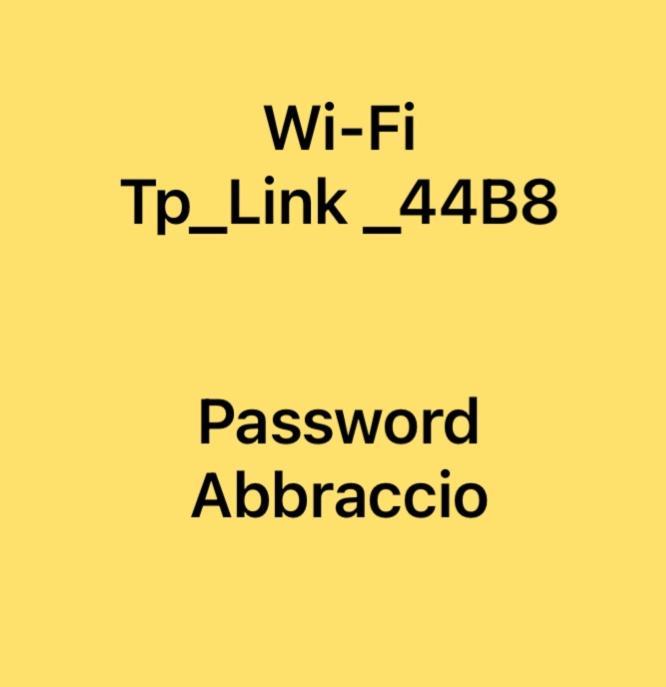 Апартаменты Casa L'Abbraccio Ливорно Экстерьер фото